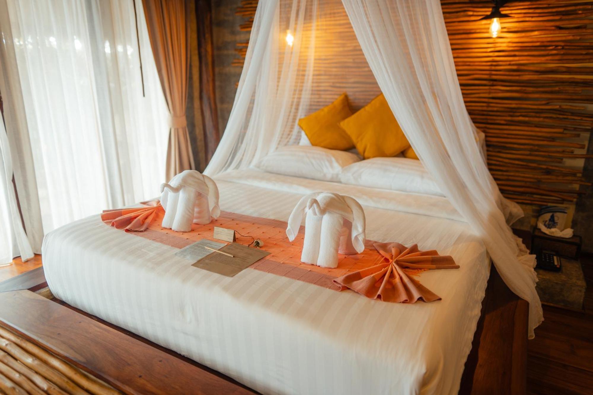 View Point Resort Тау Экстерьер фото