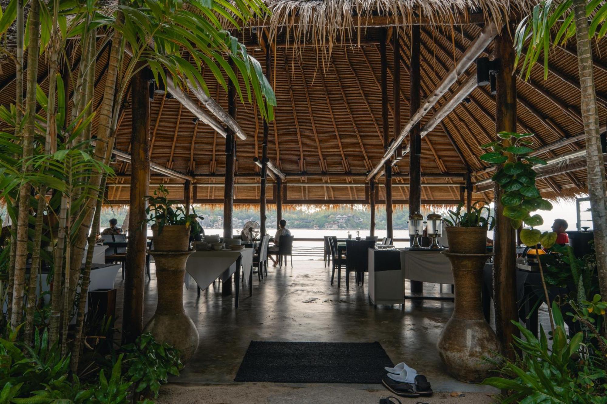 View Point Resort Тау Экстерьер фото